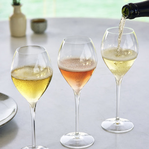 Cava wines small