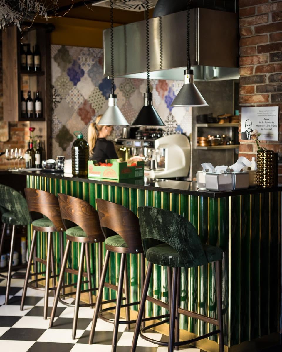 Alejos Tapas Grill & Wine