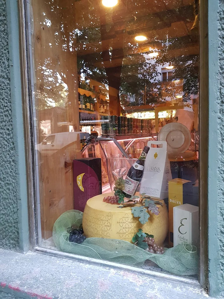 Salumeria Menati