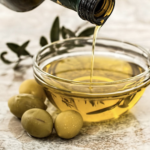 Serving Olive Oil