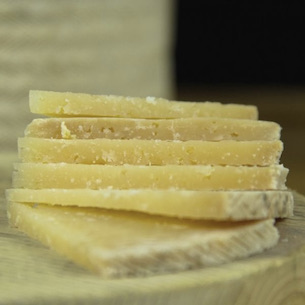 Brandy 1866 and Don Apolonio Añejo Reserva Cheese Win Big at the Alimentos de España Awards 