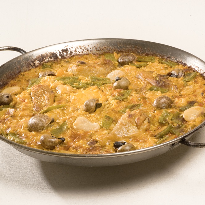 Spanish Restaurant Miguel I Juani with 7 Outposts in Japan Wins Top Award at International Paella Valenciana Competition in Sueca