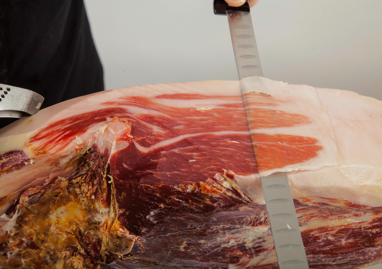 spanish-ham-exports-reached-all-time-high-2025-corte.png