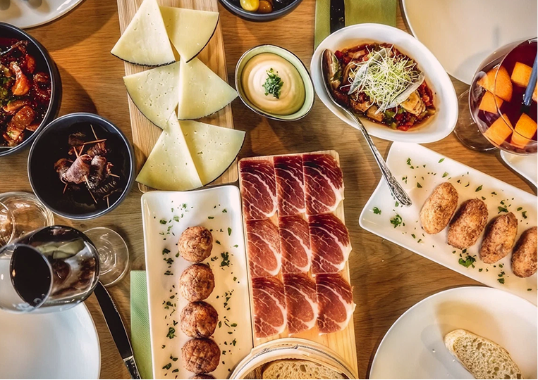 THIS SEPTEMBER, THE WORLD IS EATING AND DRINKING SPAIN 
