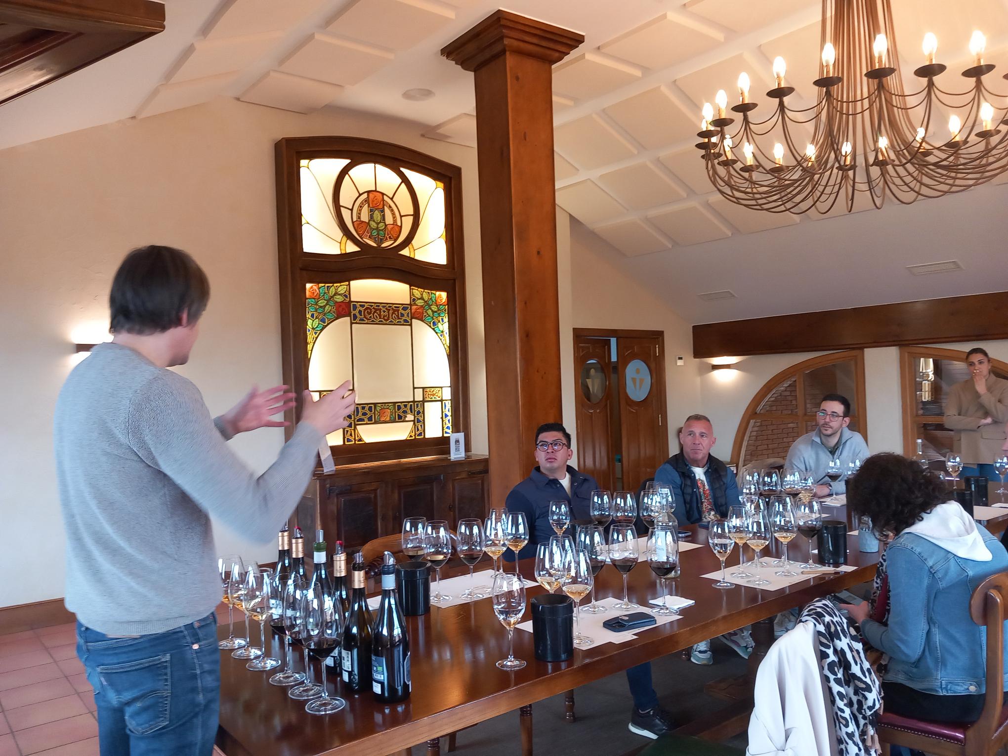 Over 20 international buyers, sommeliers, and wine experts visit Spain's top wine regions following their visit to the FENAVIN fair