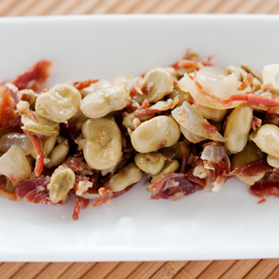 Baby broad beans with ham | Foods & Wines from Spain