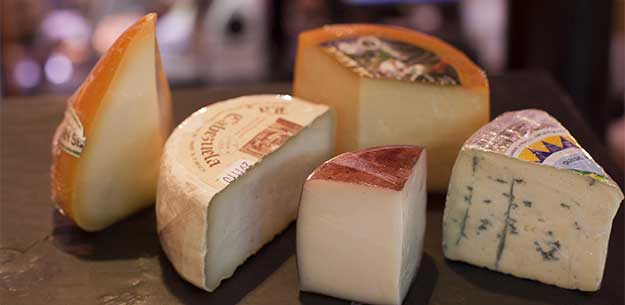 Food Markets in Spain: La Boquería, Barcelona. 