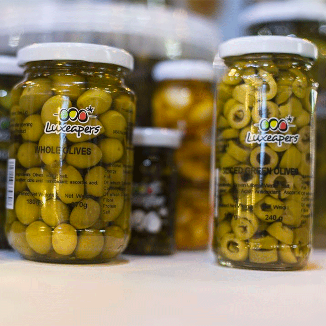 Organic olives by Luxeapers company