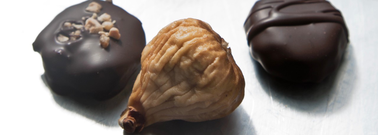 Figs with chocolate