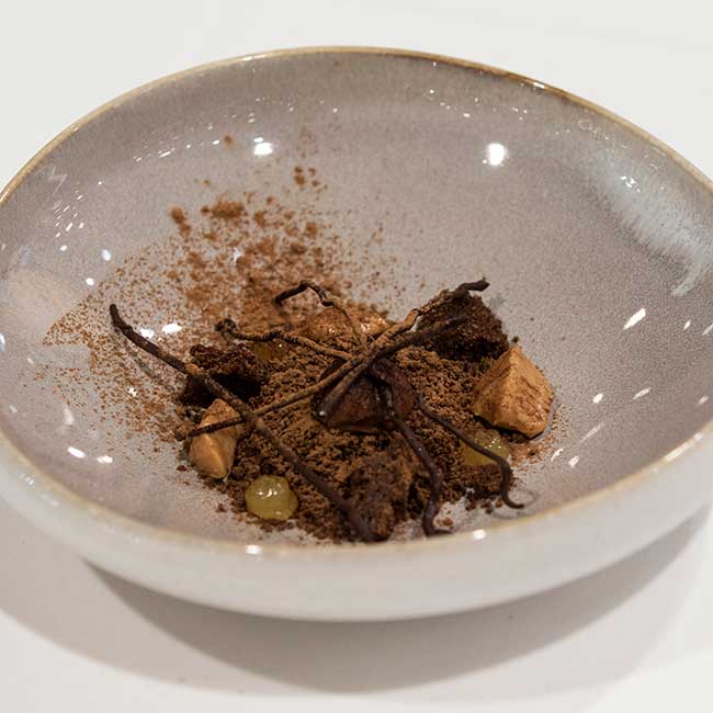 Madrid Fusion 2021: A dish by Chef María Gómez of Magoga restaurant