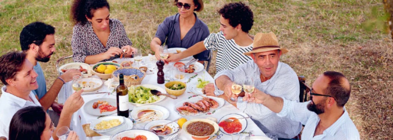 José Pizarro with his family