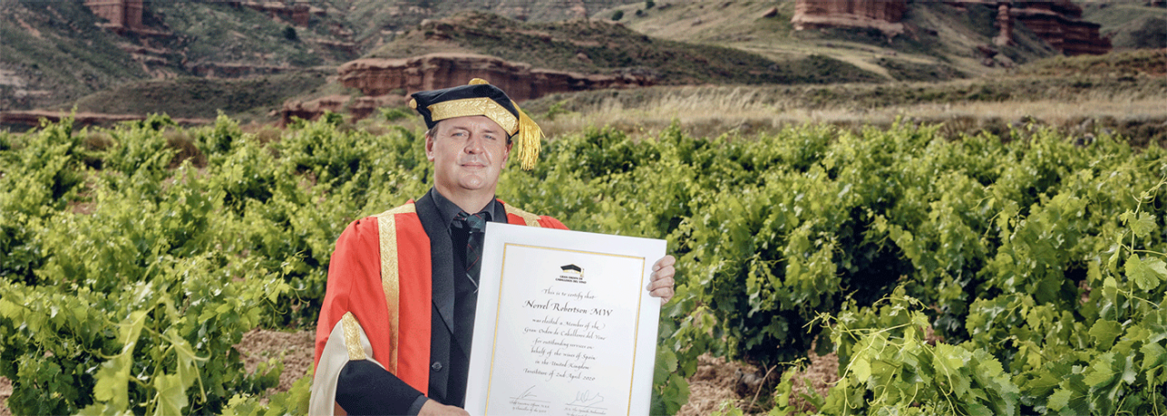 Gran Orden de Caballeros del Vino: Norrel Robertson MW